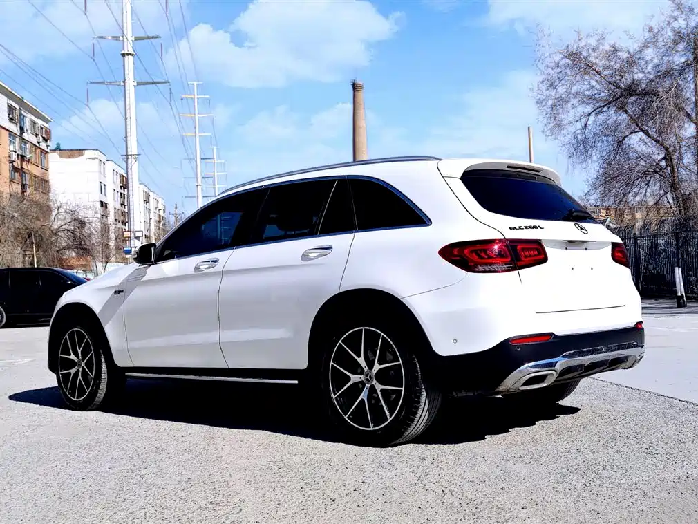Mercedes-Benz GLC — фото 6