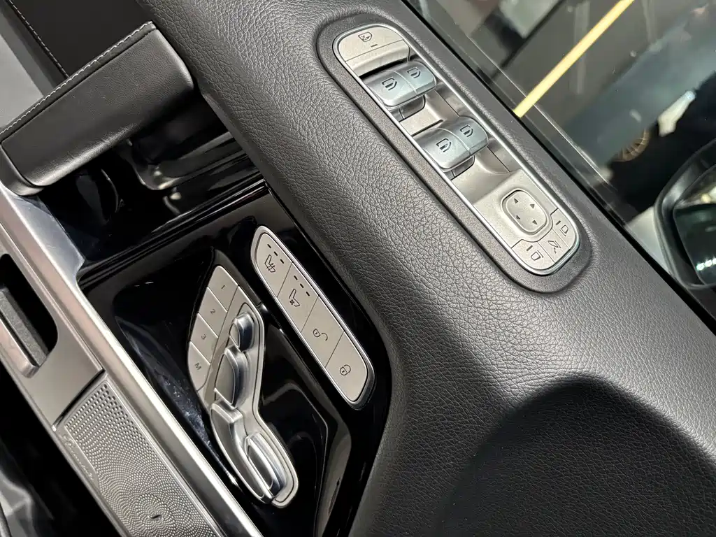 Mercedes-Benz G-Class AMG — фото 11