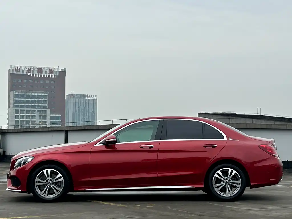 Mercedes-Benz C-Class — фото 4