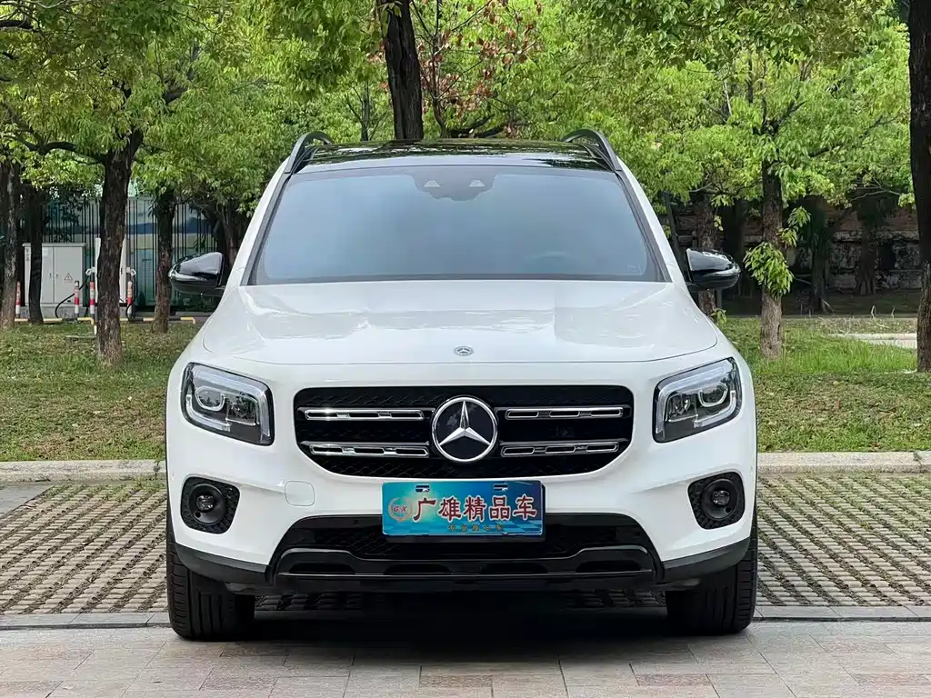 Mercedes-Benz GLB — фото 5
