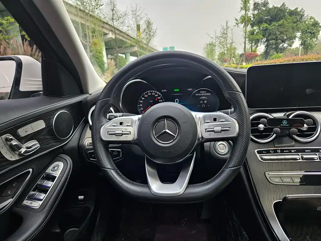 Mercedes-Benz C-Class — фото 11