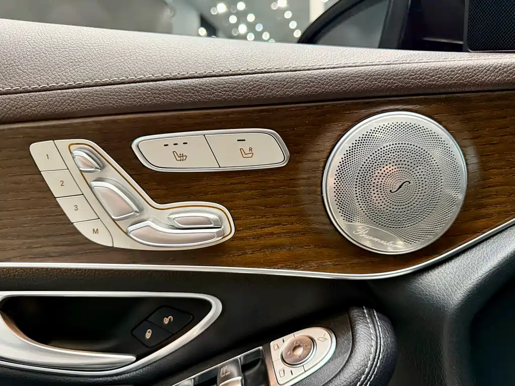 Mercedes-Benz GLC — фото 9