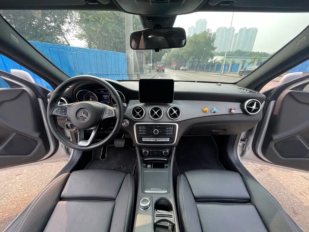 Mercedes-Benz CLA (Import) — фото 6