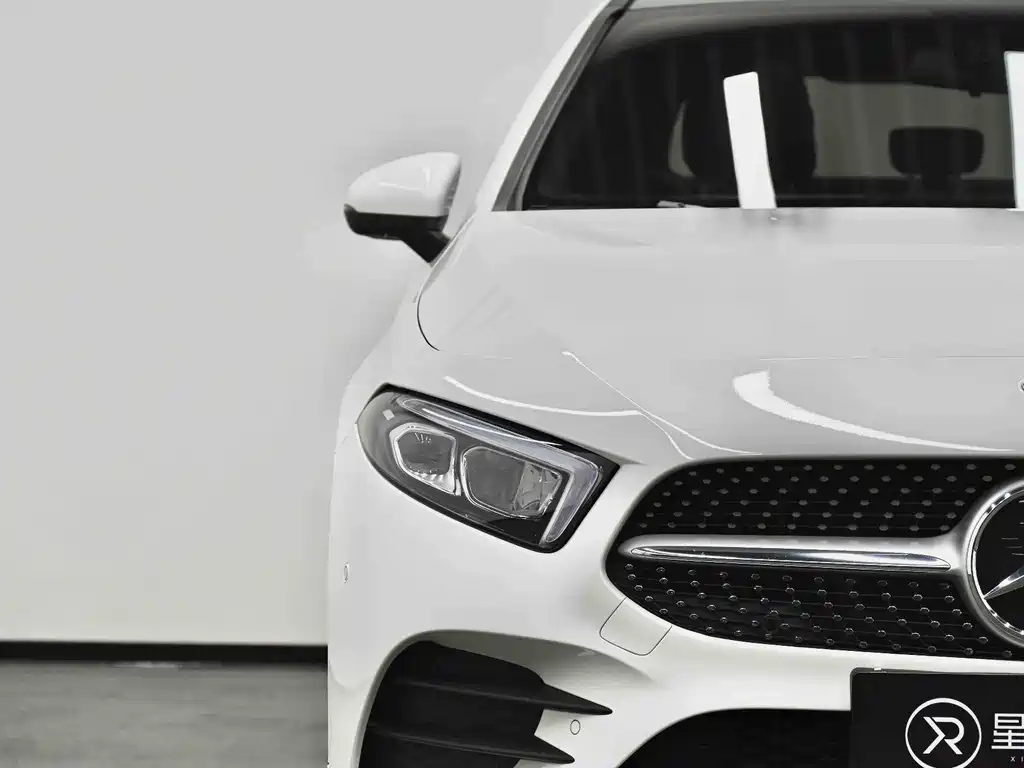 Mercedes-Benz A-Class — фото 11