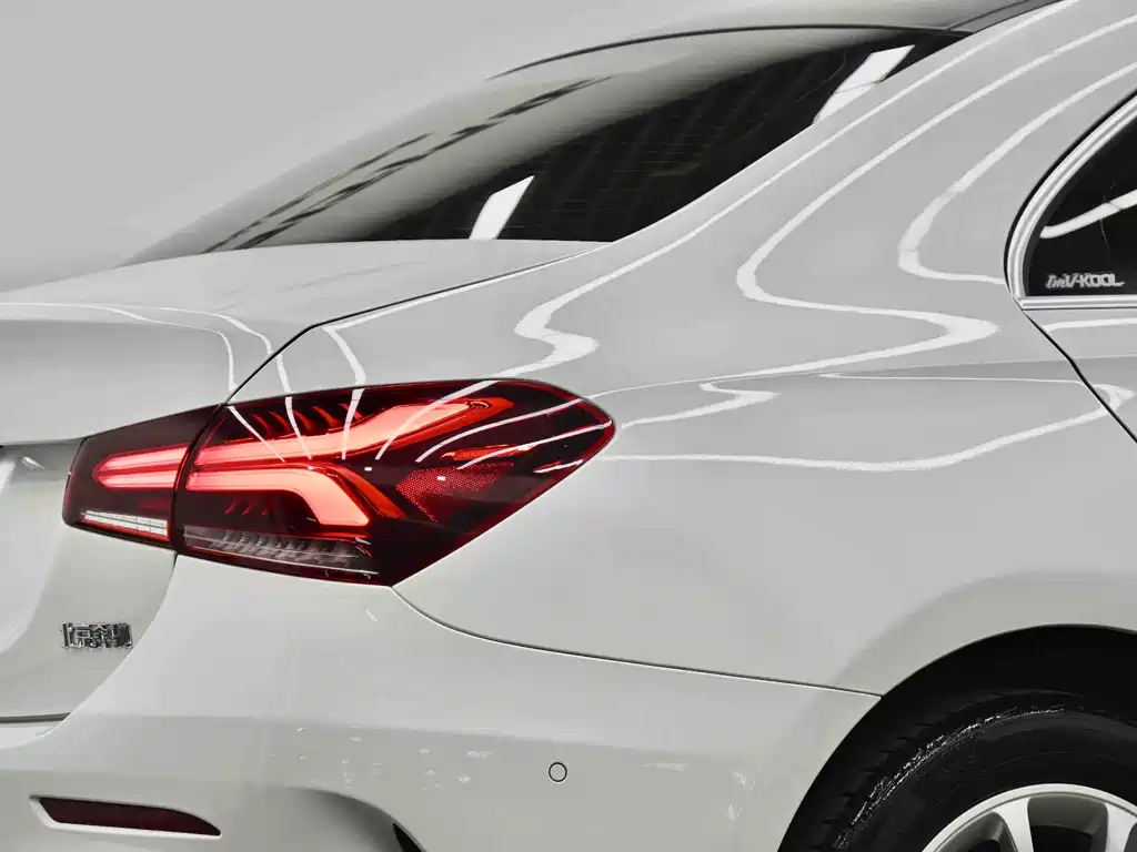 Mercedes-Benz A-Class — фото 13