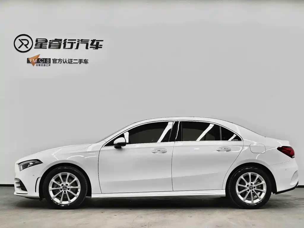 Mercedes-Benz A-Class — фото 17