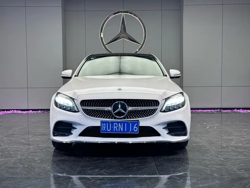 Mercedes-Benz C-Class — фото 2