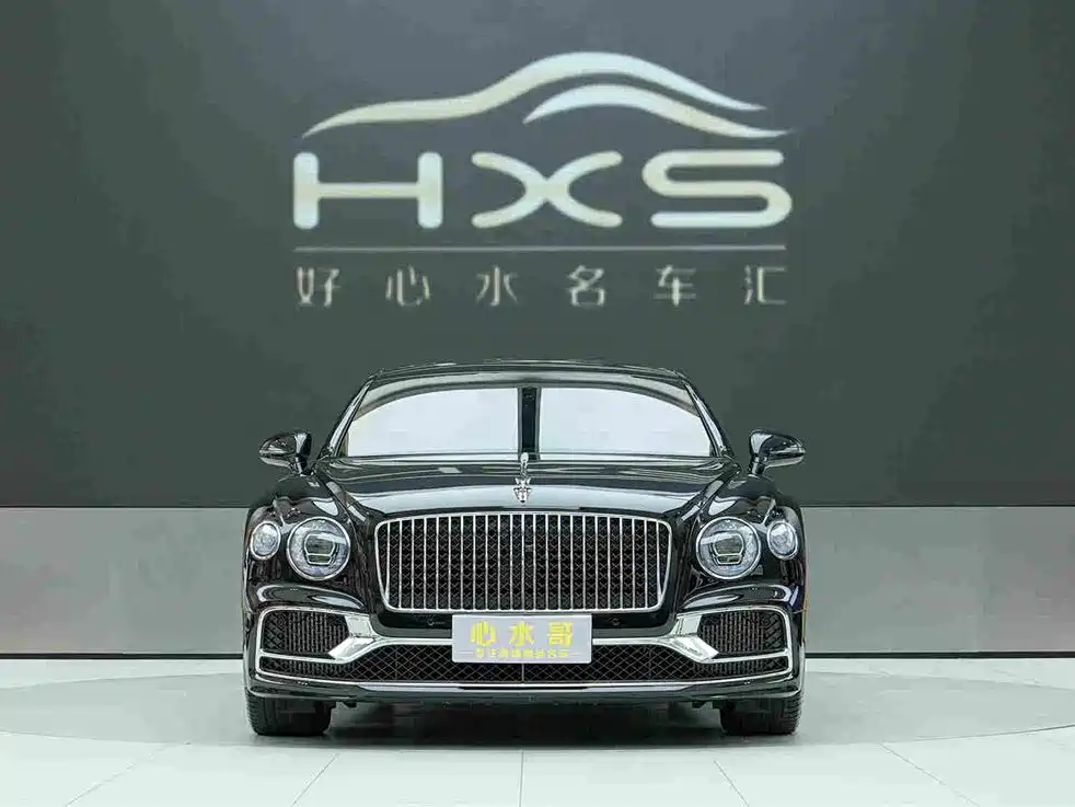 Bentley Flying Spur — фото 2