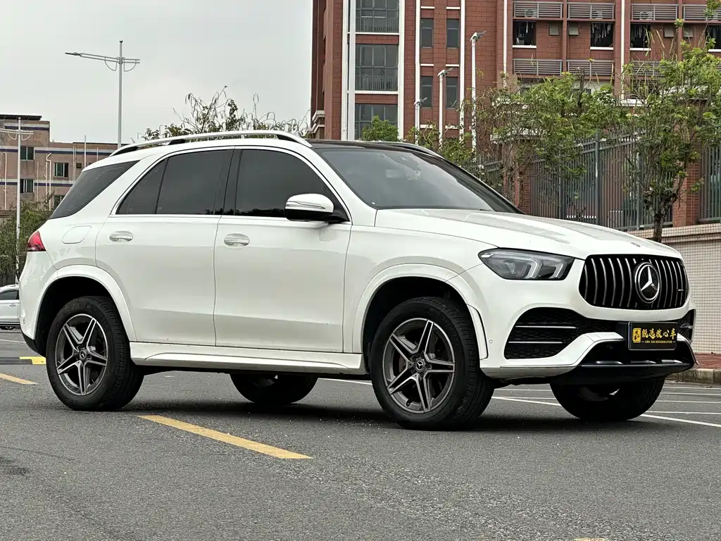 Mercedes-Benz GLE — фото 3