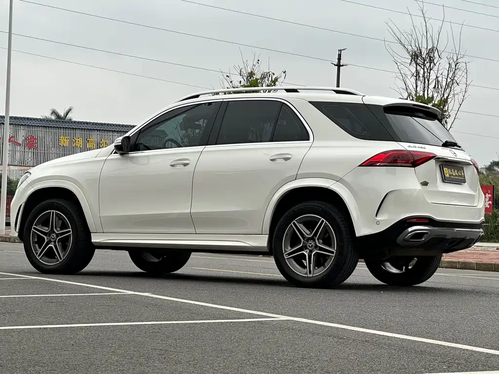 Mercedes-Benz GLE — фото 6