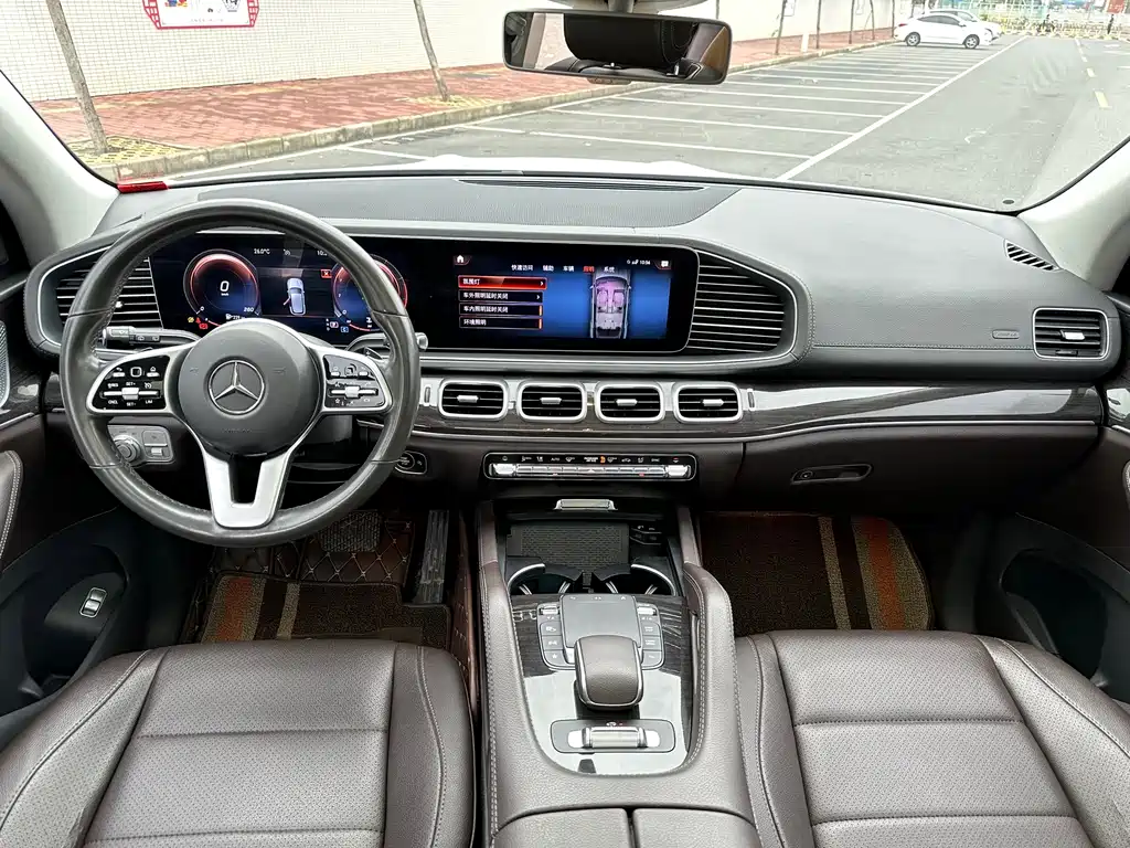 Mercedes-Benz GLE — фото 9