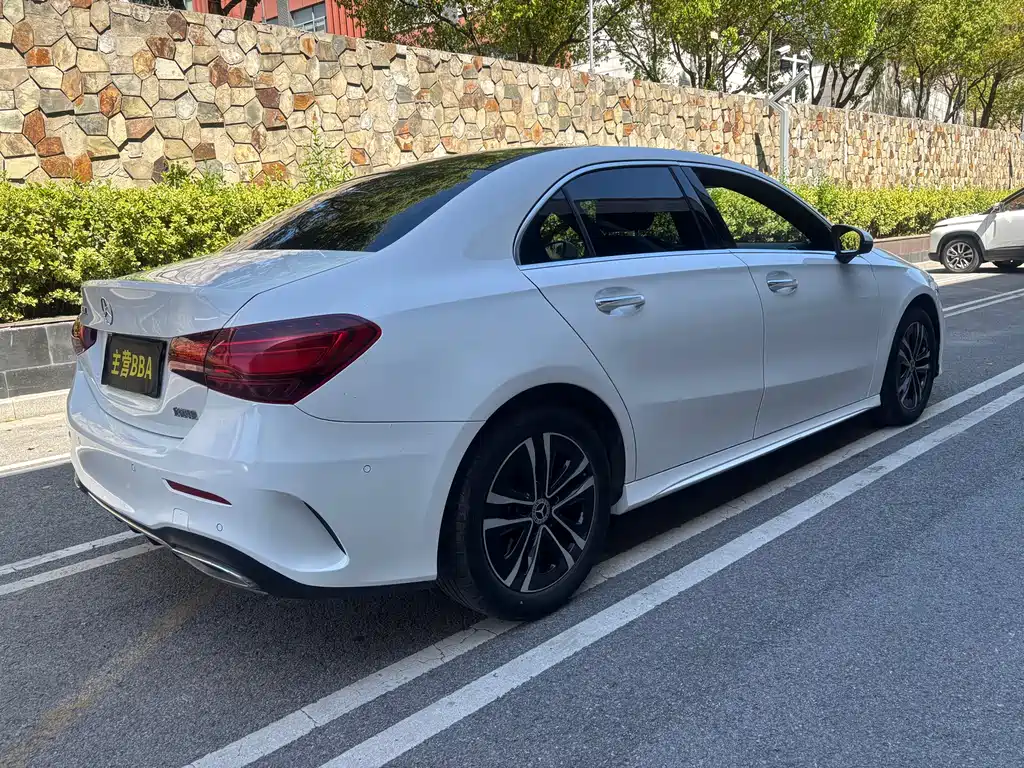 Mercedes-Benz A-Class — фото 19