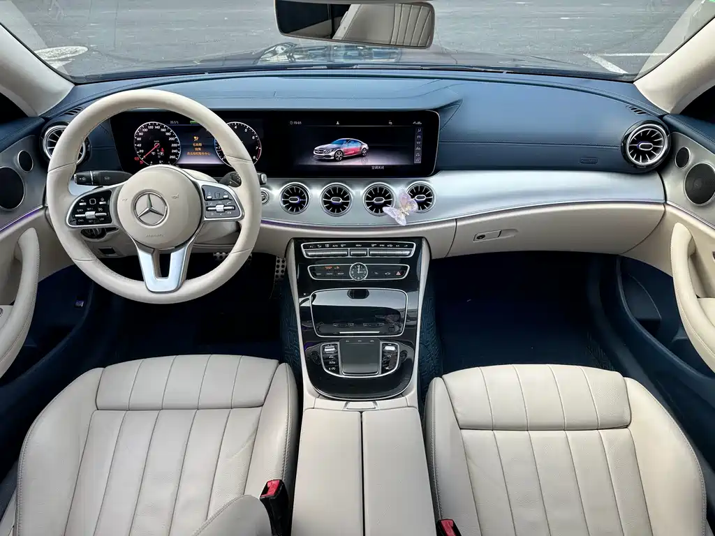 Mercedes-Benz E-Class (Import) — фото 9