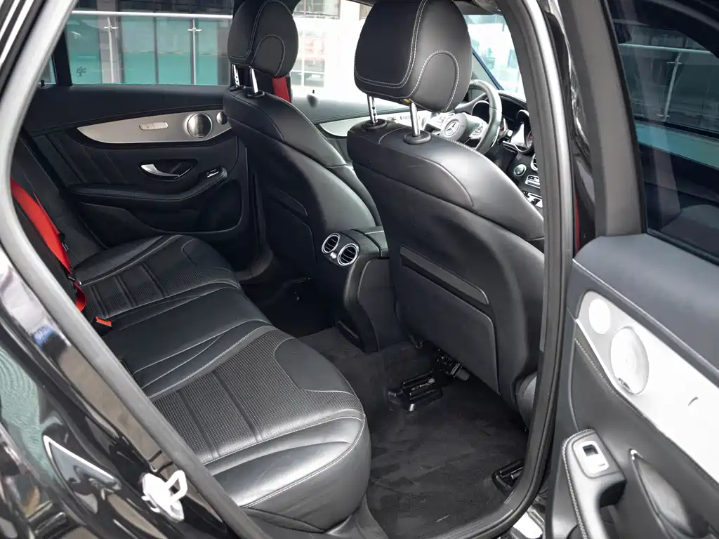 Mercedes-Benz GLC AMG — фото 20
