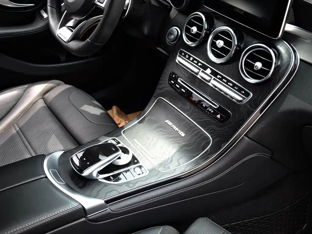 Mercedes-Benz GLC AMG — фото 22