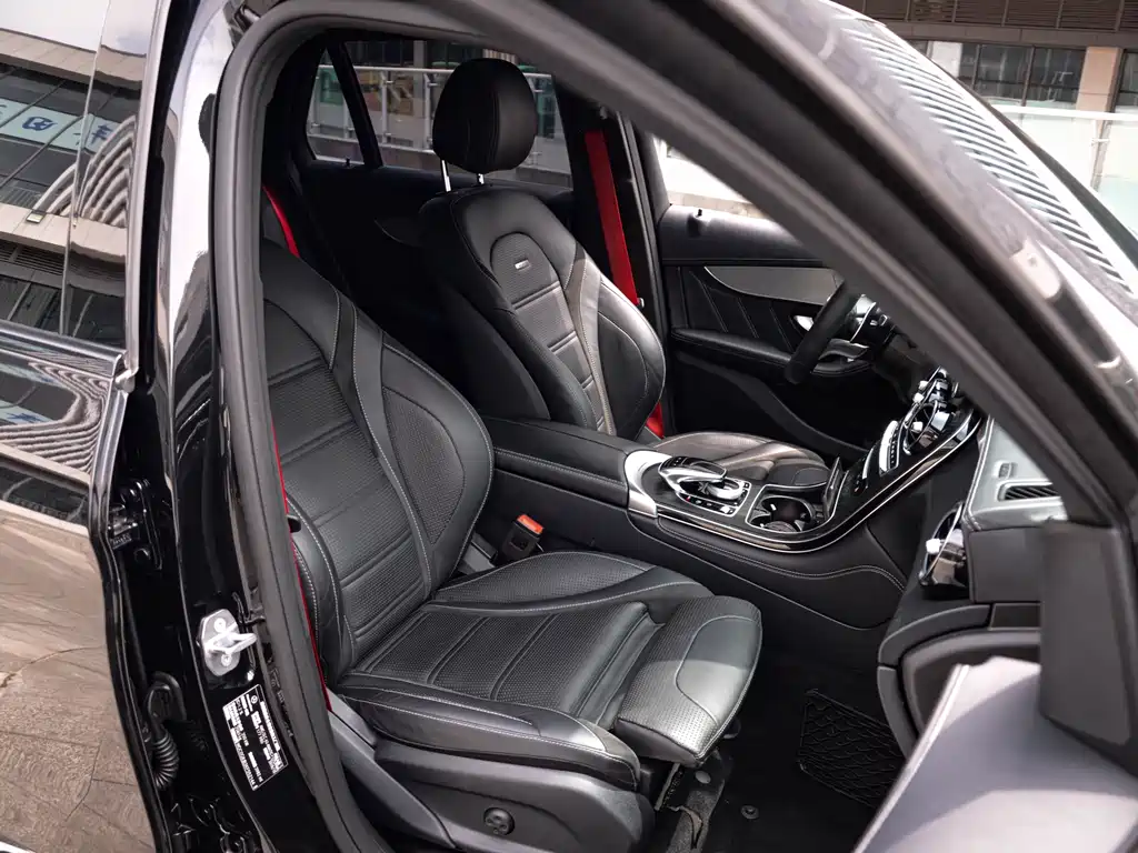 Mercedes-Benz GLC AMG — фото 23