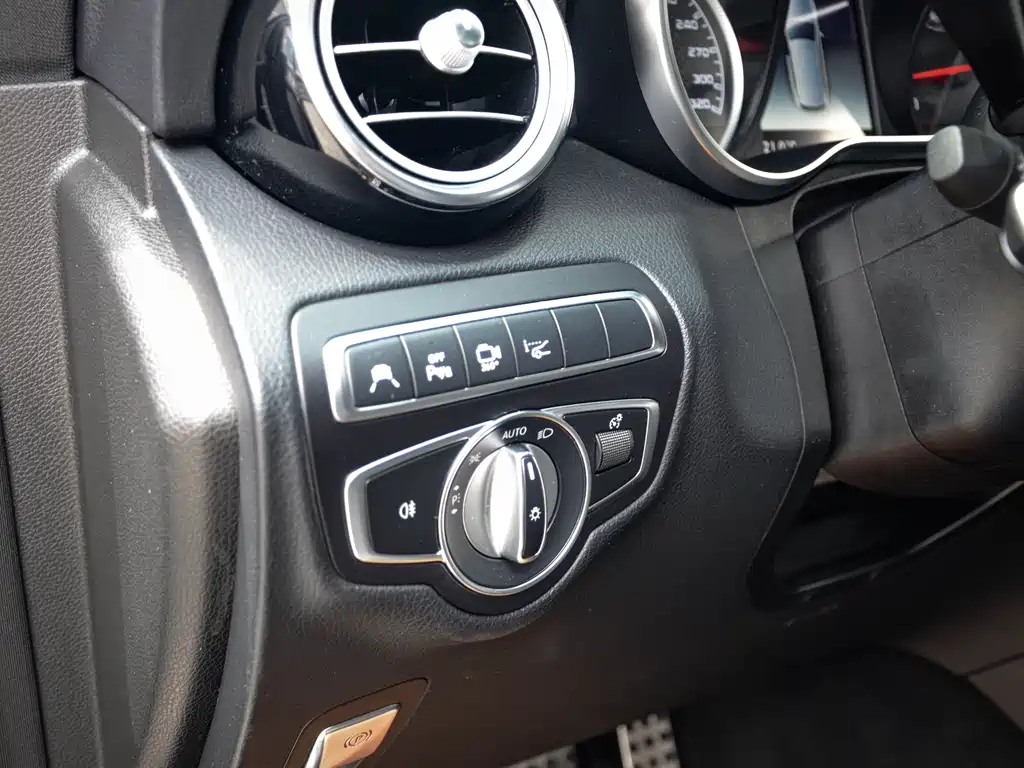 Mercedes-Benz GLC AMG — фото 26