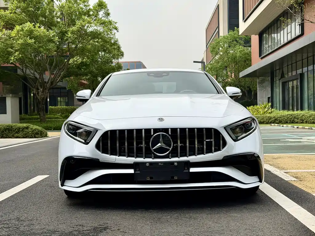 Mercedes-Benz CLS — фото 3