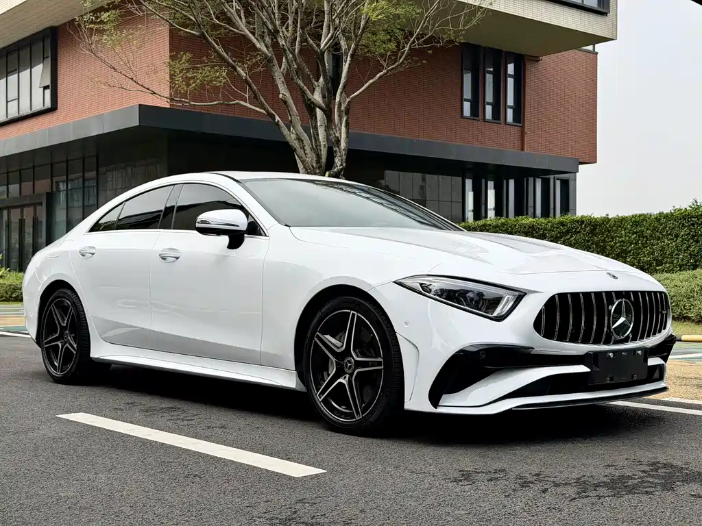 Mercedes-Benz CLS — фото 4