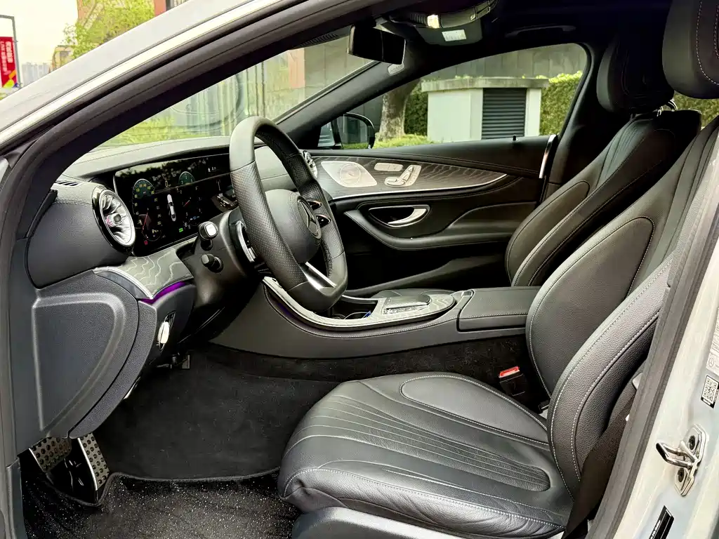 Mercedes-Benz CLS — фото 10