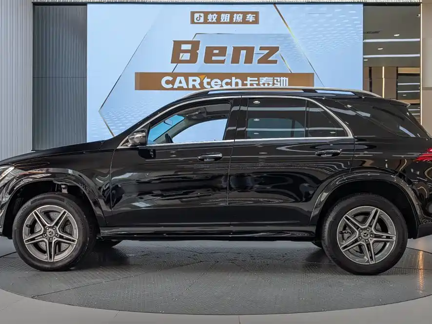 Mercedes-Benz GLE — фото 3