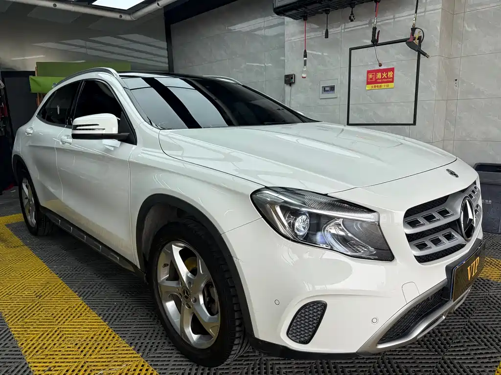 Mercedes-Benz GLA — фото 3