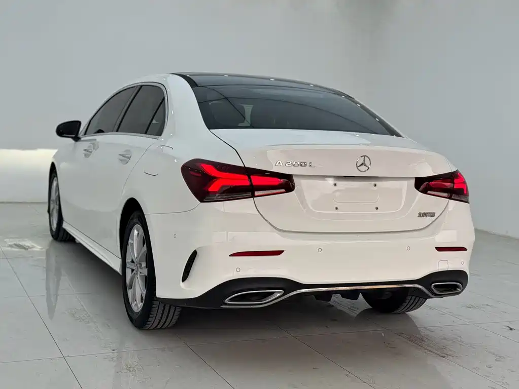 Mercedes-Benz A-Class — фото 7