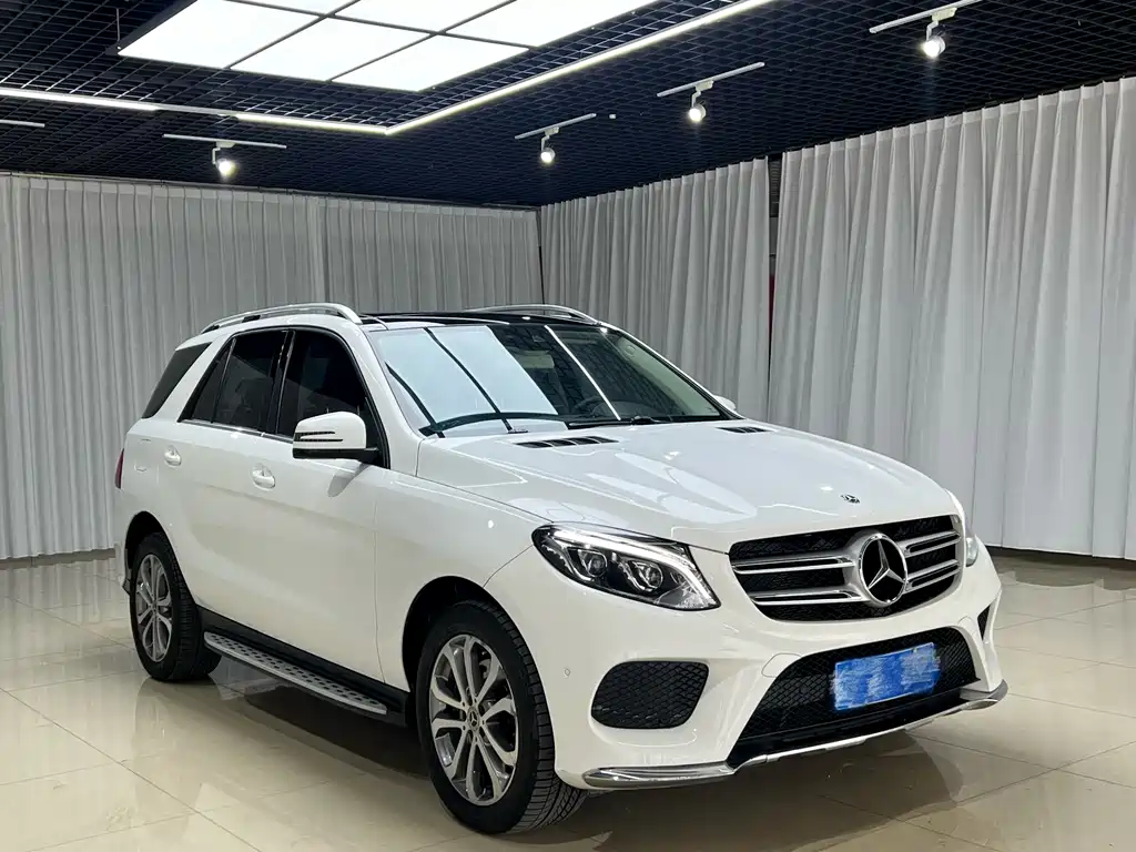 Mercedes-Benz GLE — фото 3