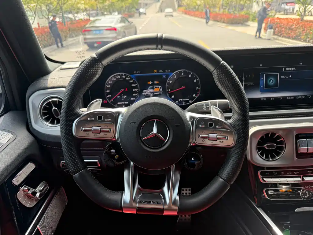 Mercedes-Benz G-Class AMG — фото 9