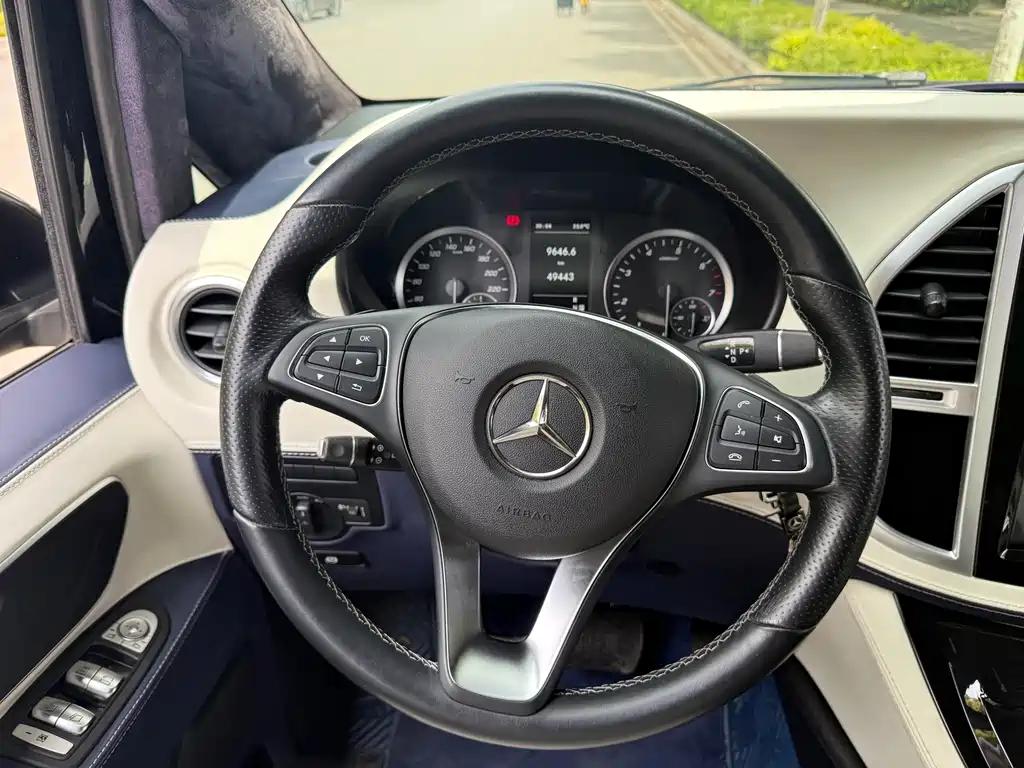 Mercedes-Benz Vito — фото 11