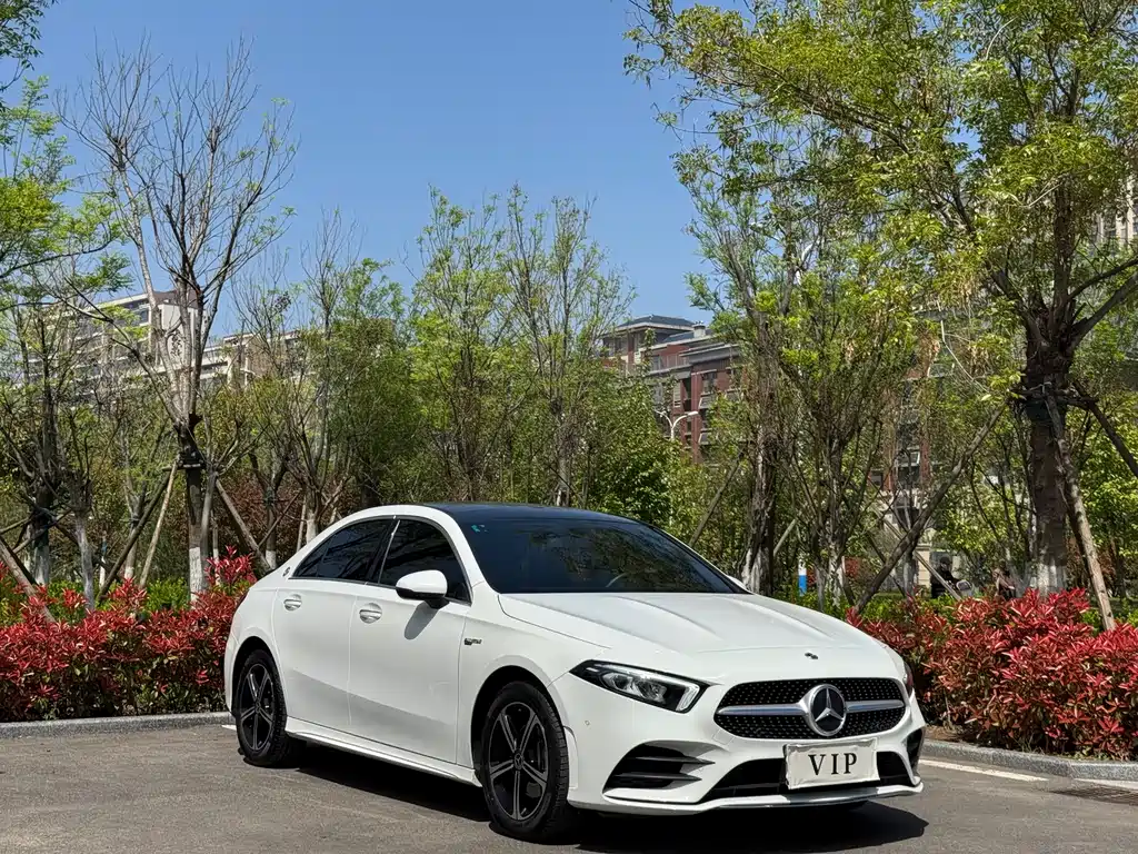 Mercedes-Benz A-Class — фото 3