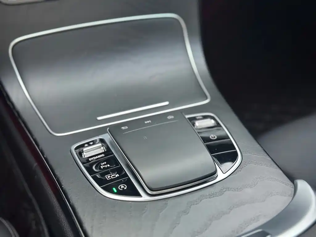 Mercedes-Benz C-Class — фото 14