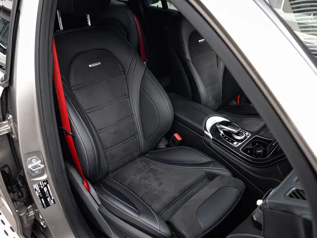 Mercedes-Benz GLC AMG — фото 17
