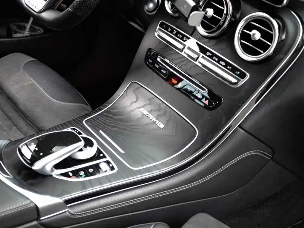 Mercedes-Benz GLC AMG — фото 18