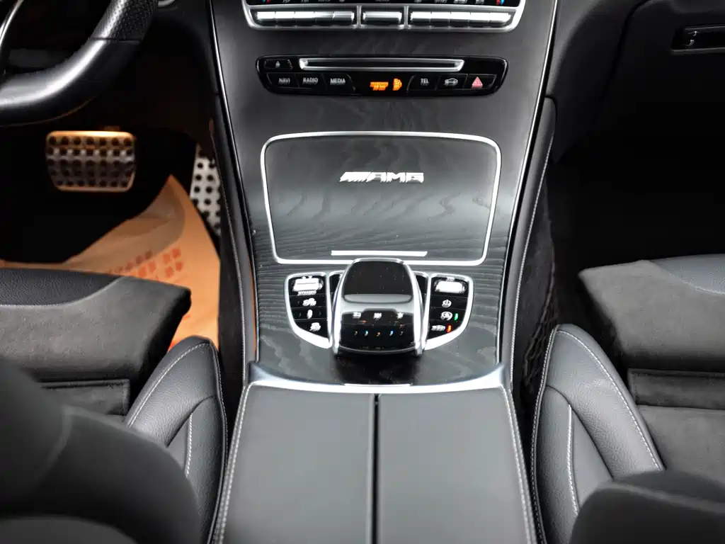 Mercedes-Benz GLC AMG — фото 23