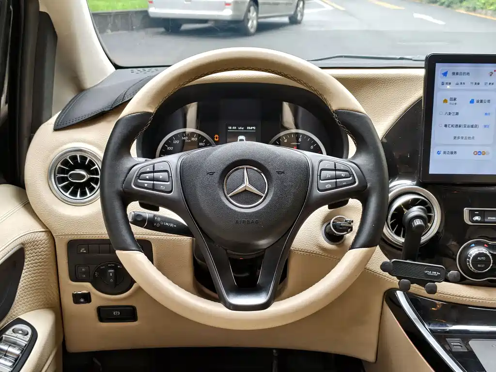 Mercedes-Benz Vito — фото 5