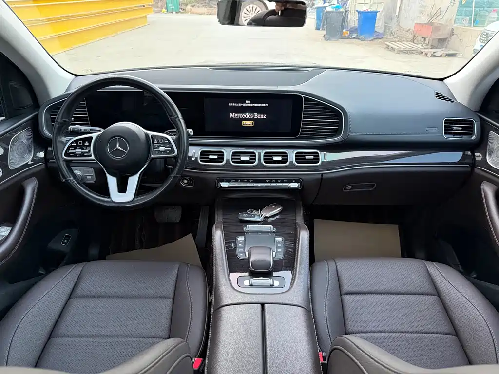 Mercedes-Benz GLE — фото 6