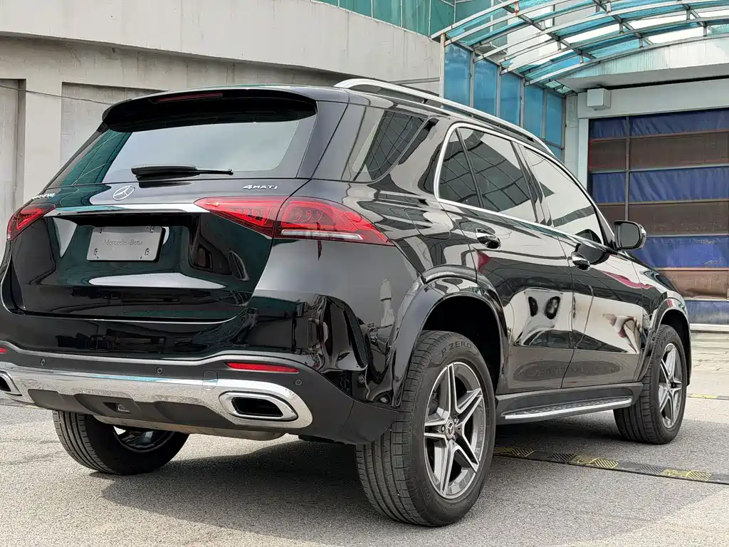 Mercedes-Benz GLE (Import) — фото 8