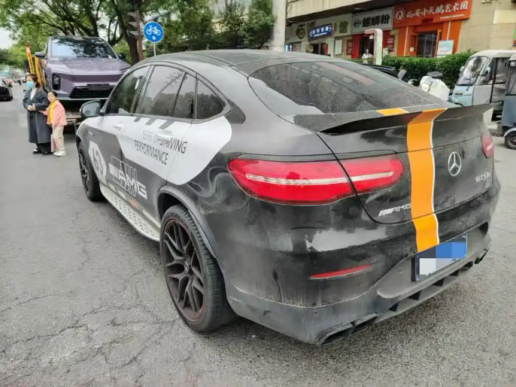 Mercedes-Benz GLC Coupe AMG — фото 4