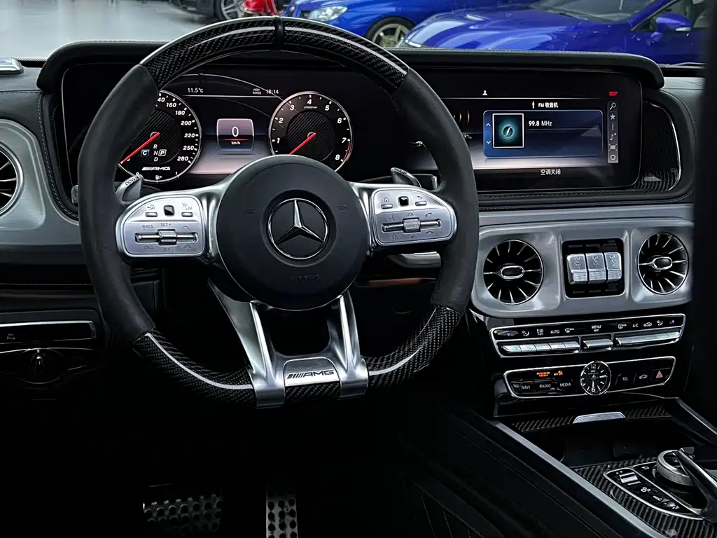 Mercedes-Benz G-Class AMG — фото 13