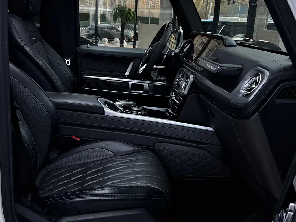 Mercedes-Benz G-Class AMG — фото 6