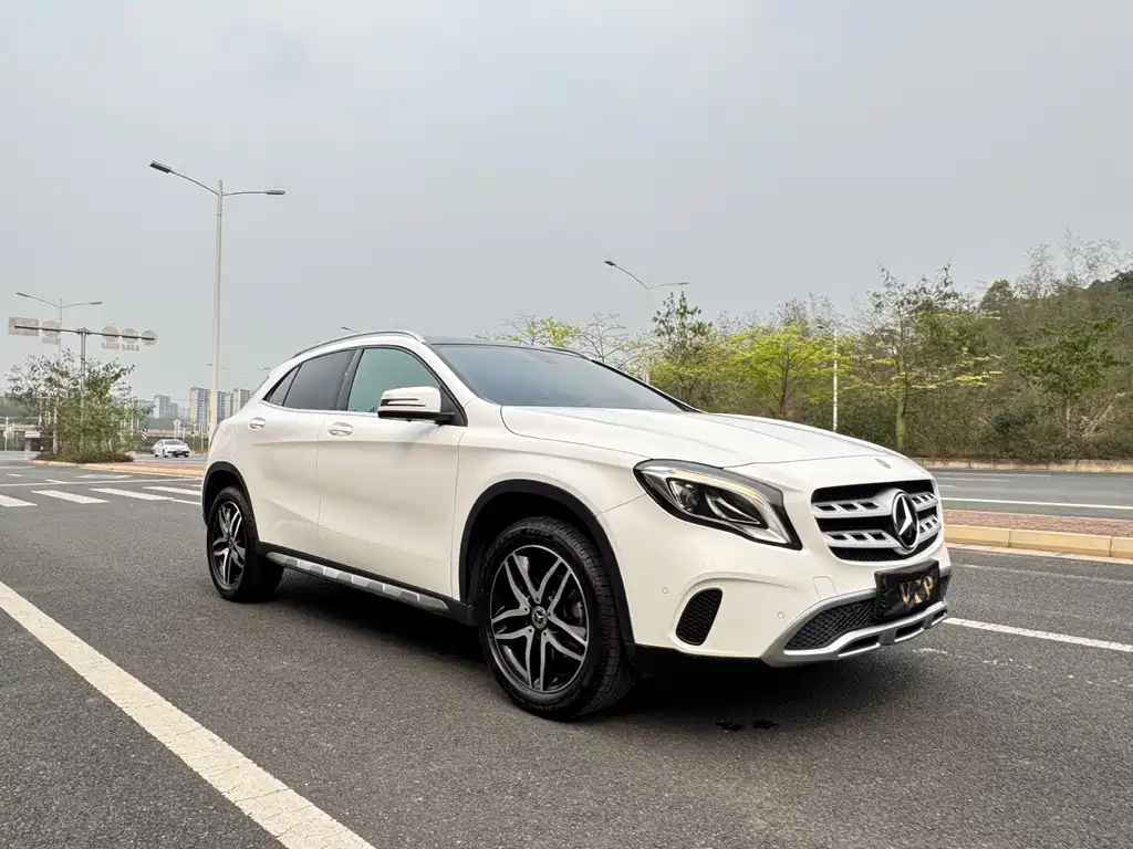 Mercedes-Benz GLA — фото 2