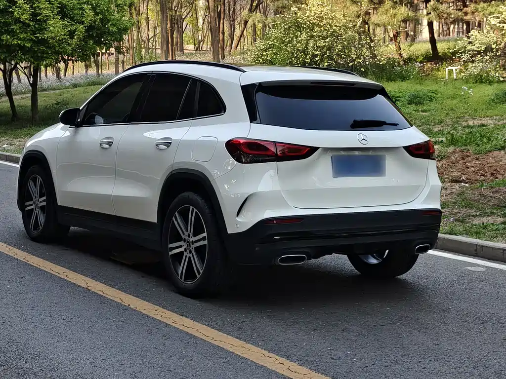 Mercedes-Benz GLA — фото 21