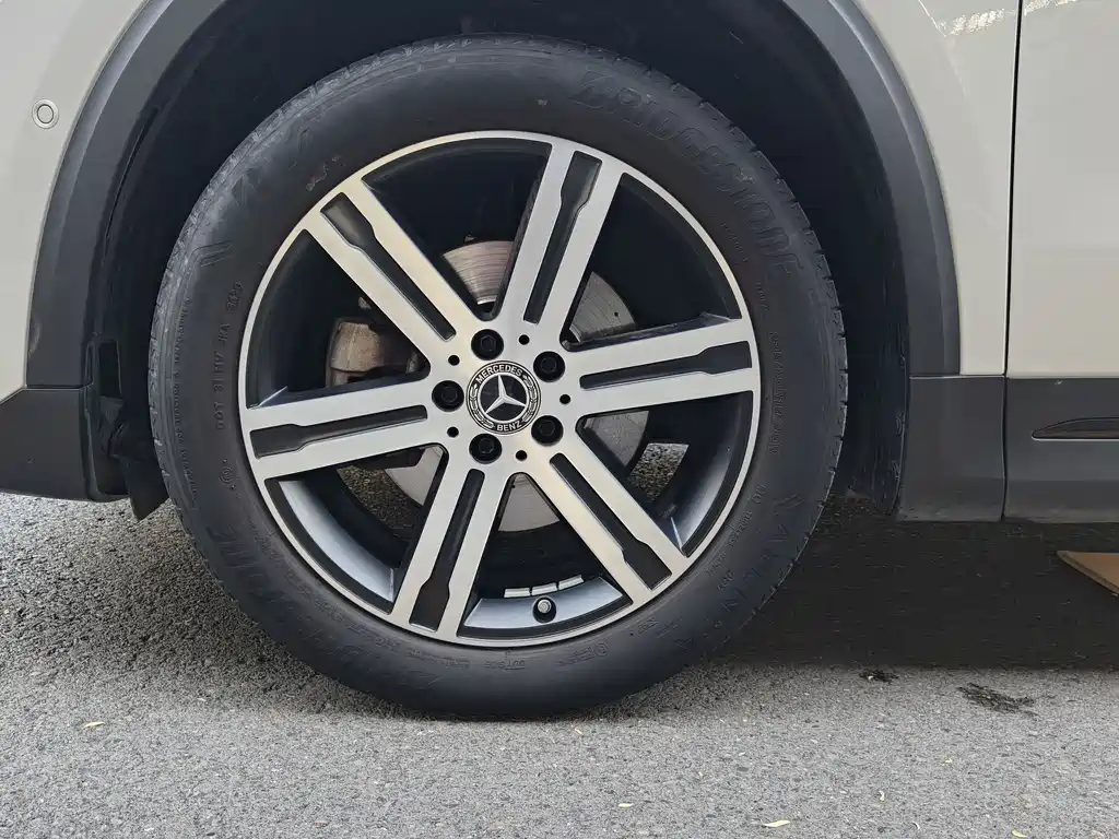 Mercedes-Benz GLA — фото 5