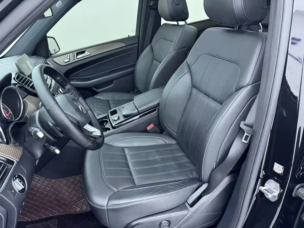Mercedes-Benz GLE — фото 11