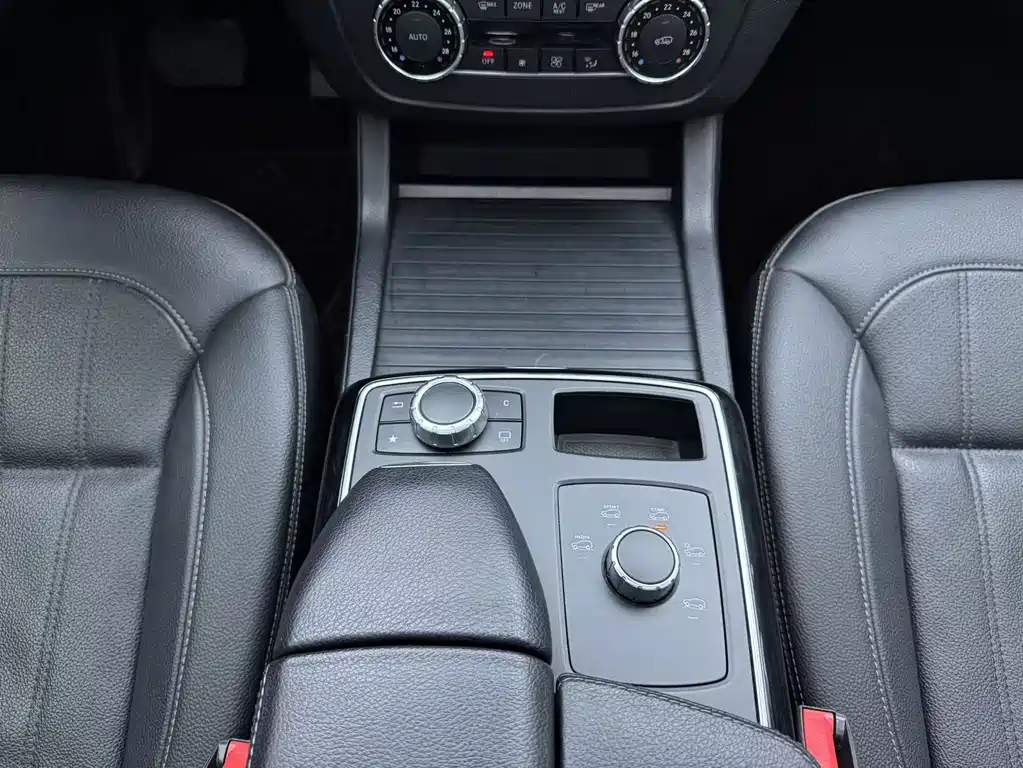 Mercedes-Benz GLE — фото 15