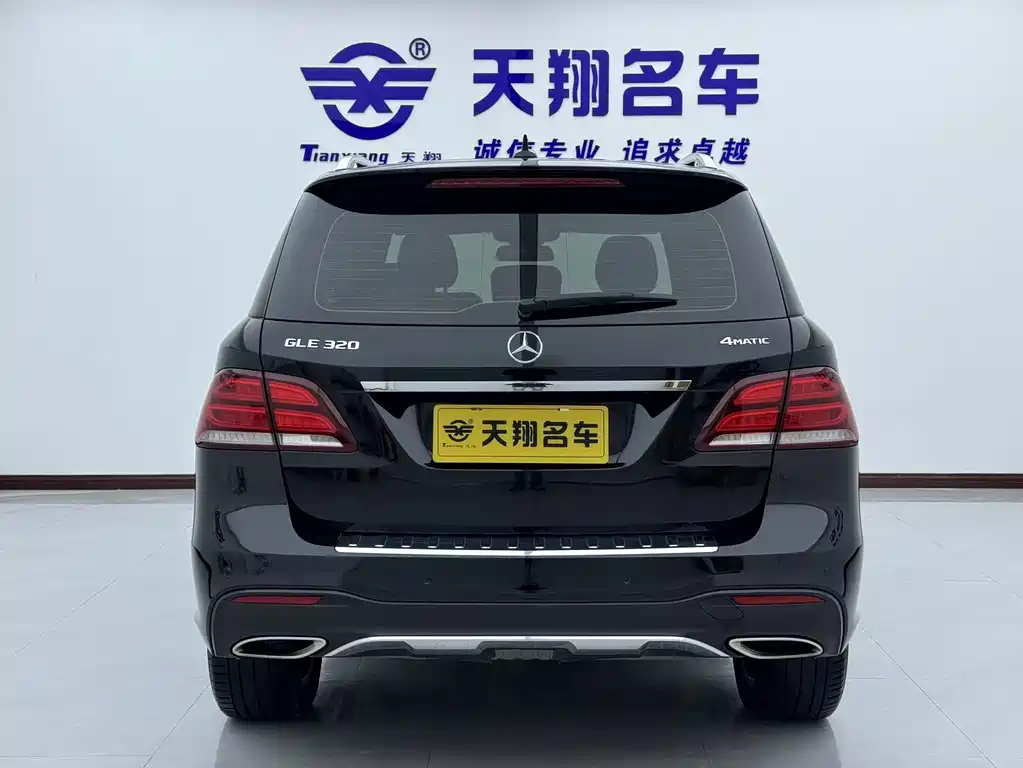 Mercedes-Benz GLE — фото 5