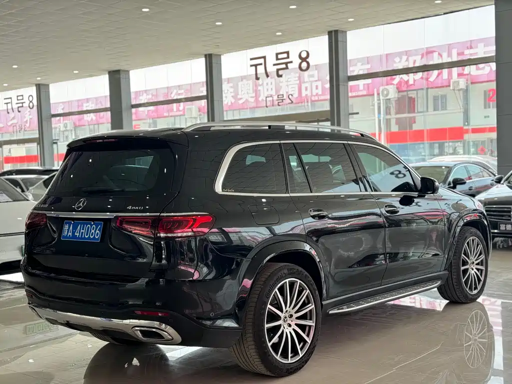 Mercedes-Benz GLS — фото 6