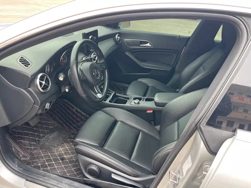 Mercedes-Benz CLA (Import) — фото 9