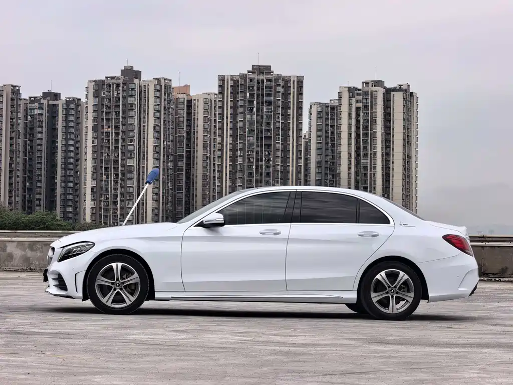 Mercedes-Benz C-Class — фото 13